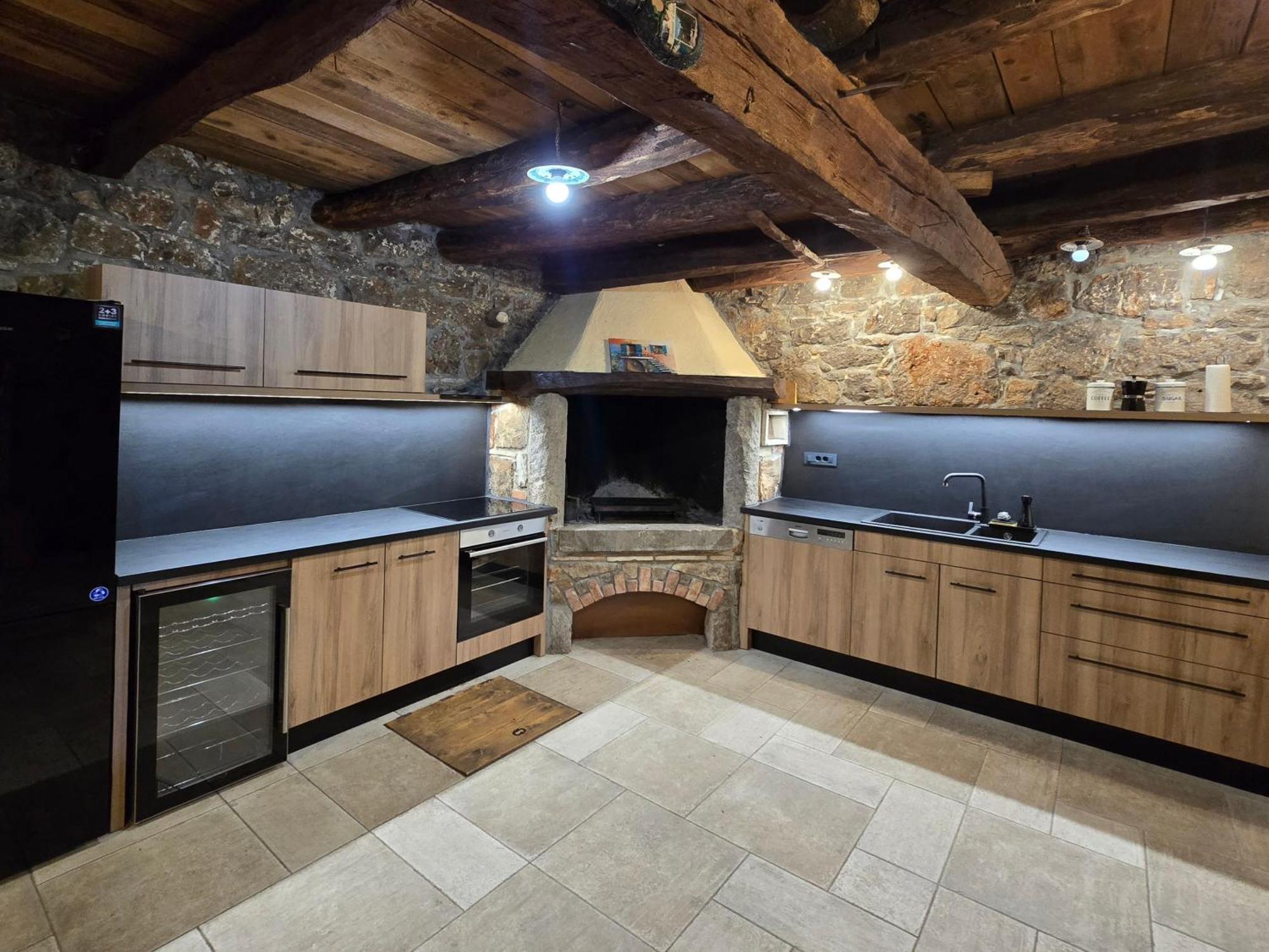 Апартаменти Casa Storia & Casa Antica Veprinac Номер фото